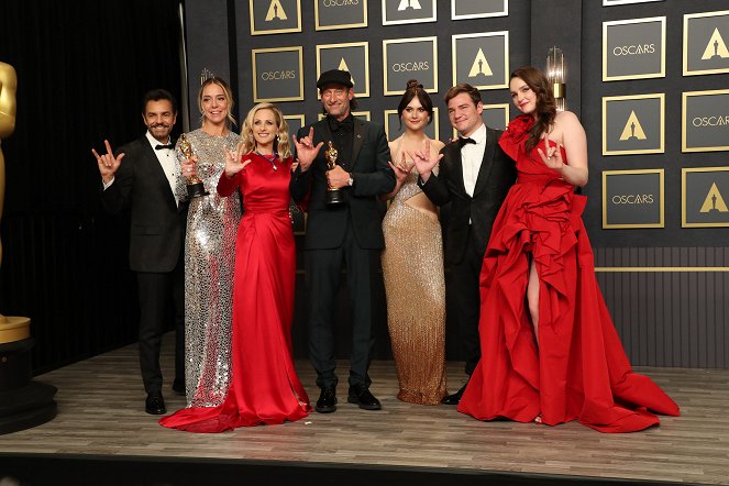 94th Annual Academy Awards - Promo - Eugenio Derbez, Siân Heder, Marlee Matlin, Troy Kotsur, Emilia Jones, Daniel Durant, Amy Forsyth
