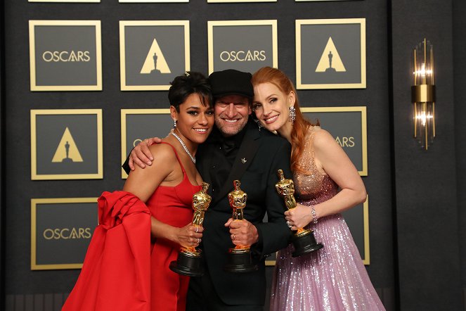 Oscar 2022 - Die Academy Awards - Live aus L.A. - Werbefoto - Ariana DeBose, Troy Kotsur, Jessica Chastain