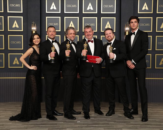 Oscar-gaala 2022 - Promokuvat - Rachel Zegler, Brian Connor, Paul Lambert, Gerd Nefzer, Tristan Myles, Jacob Elordi