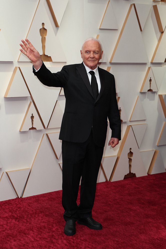 94th Annual Academy Awards - Z imprez - Red Carpet - Anthony Hopkins