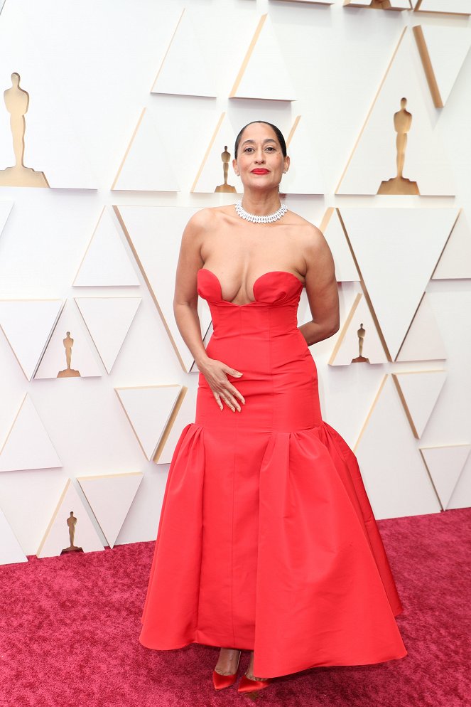 Oscar-gaala 2022 - Tapahtumista - Red Carpet - Tracee Ellis Ross