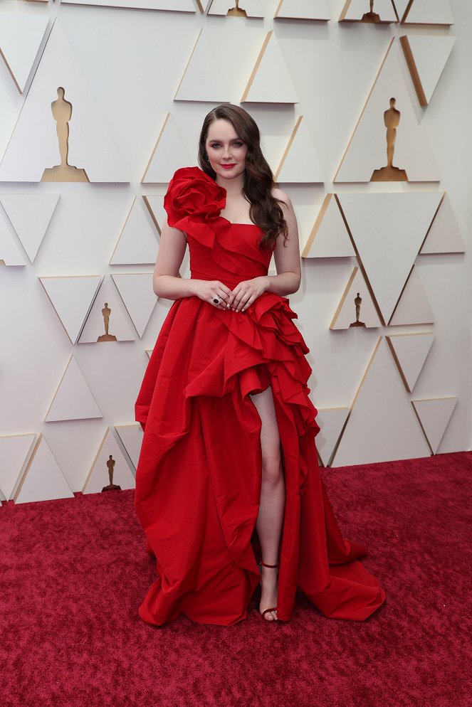 94th Annual Academy Awards - Events - Red Carpet - Amy Forsyth