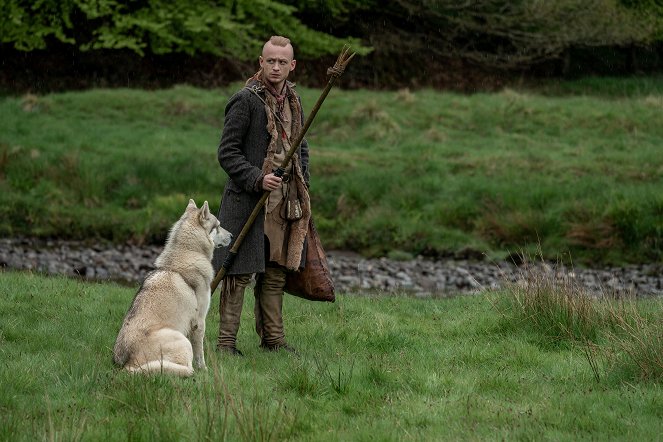 Outlander - Az idegen - Allegiance - Filmfotók - John Bell