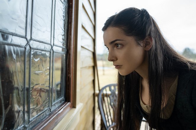 Outlander - Az idegen - Temperance - Filmfotók - Jessica Reynolds