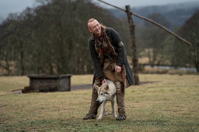 Outlander - Die Highland-Saga - Ängste und Zweifel - Filmfotos - John Bell