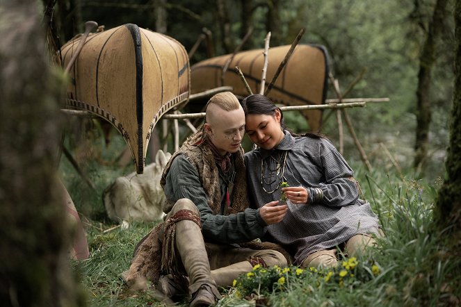 Outlander - Hour of the Wolf - Do filme - John Bell