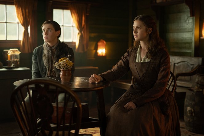 Outlander - Matkantekijä - Season 6 - Kuvat elokuvasta - Paul Gorman, Caitlin O'Ryan