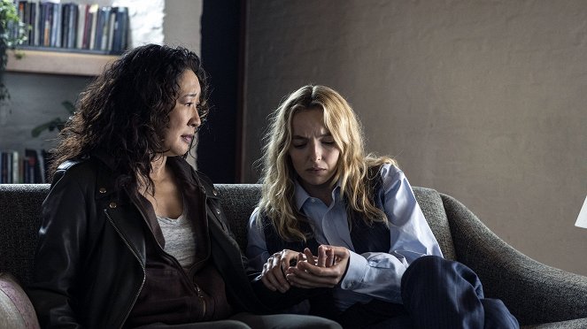 Killing Eve - A Rainbow in Beige Boots - Film