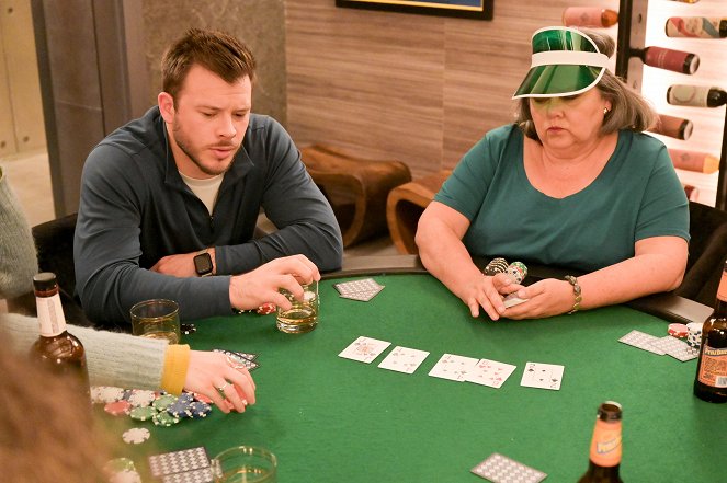 Home Economics - Season 2 - Poker Game, $800 Buy-In - Photos