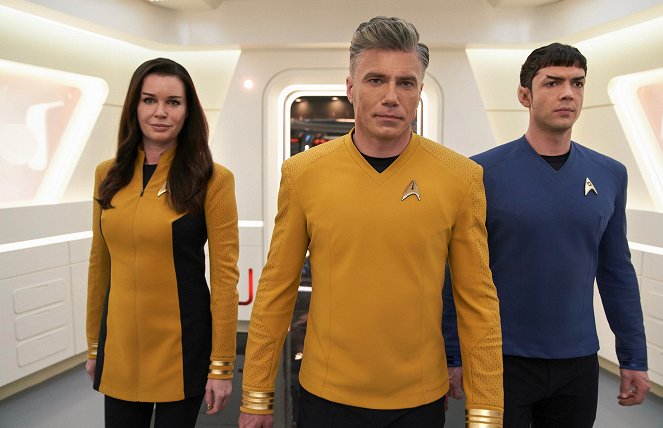 Star Trek: Nieznane nowe światy - Dzieci komety - Z filmu - Rebecca Romijn, Anson Mount, Ethan Peck