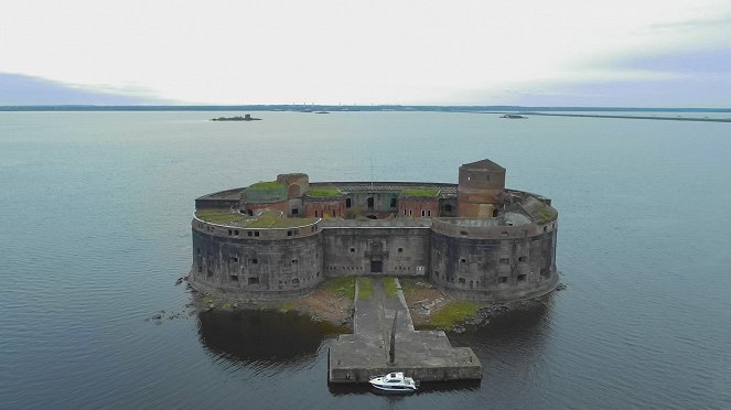Mysteries of the Abandoned - Plague on Hell Island - Photos