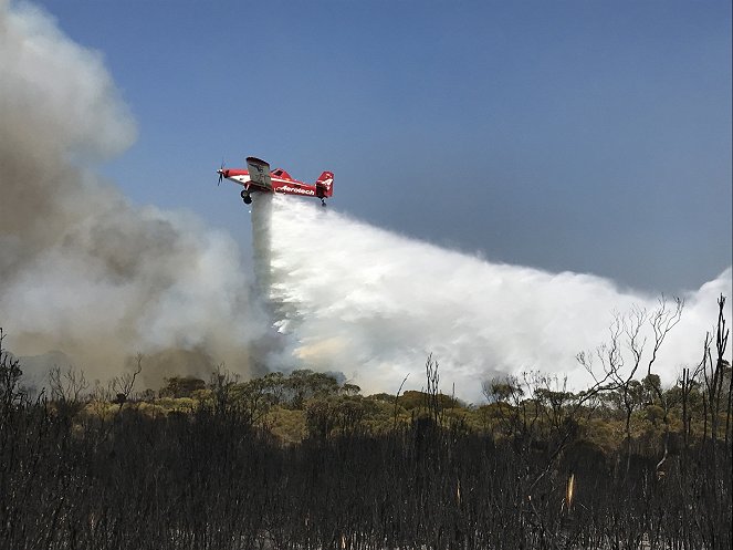 Australia on Fire: Climate Emergency - Van film