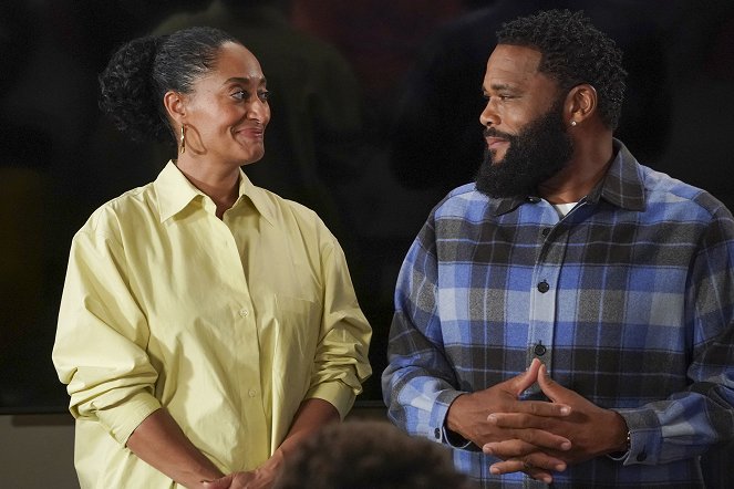Black-ish - Homegoing - Photos - Tracee Ellis Ross, Anthony Anderson