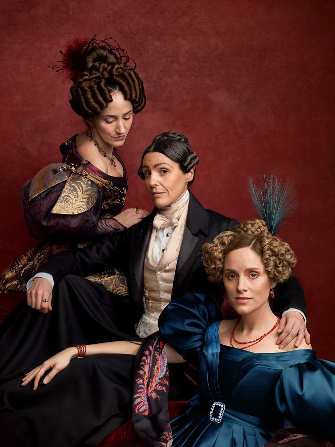 Gentleman Jack - Season 2 - Werbefoto - Lydia Leonard, Suranne Jones, Sophie Rundle