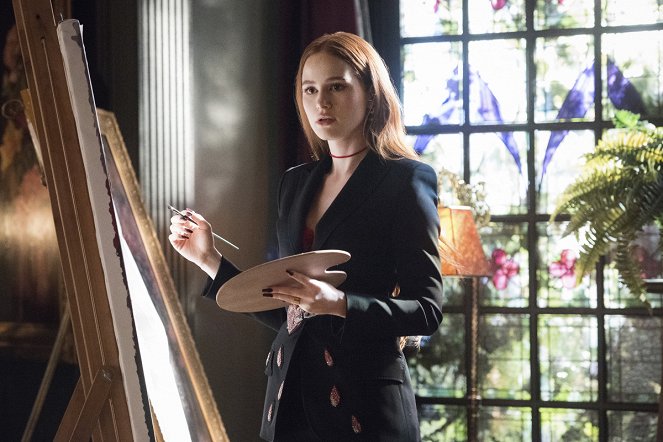 Riverdale - Chapter Eighty-Two: Back to School - Photos - Madelaine Petsch