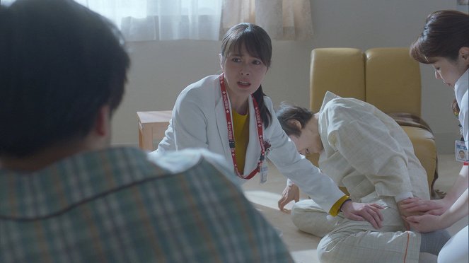 Dear patient: Kizuna no karute - Boši no džidžó - Film - Shihori Kanjiya