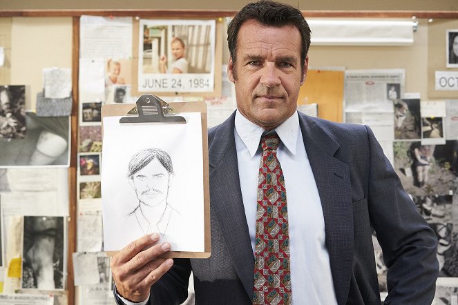 Believe Me: The Abduction of Lisa McVey - Promóció fotók - David James Elliott