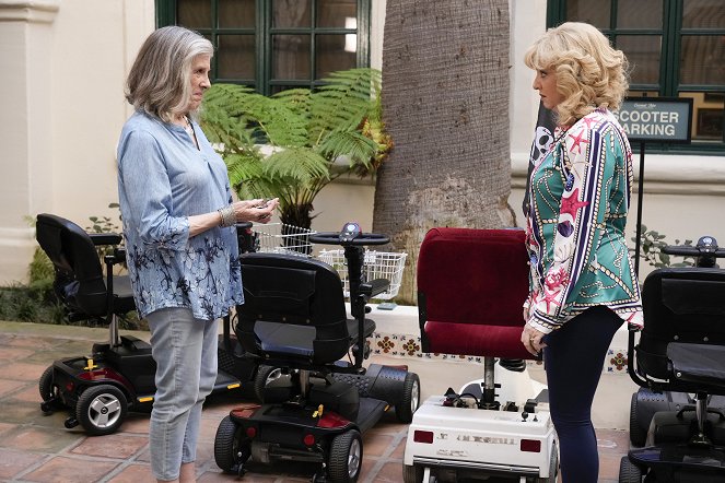 The Goldbergs - Grand Theft Scooter - Photos