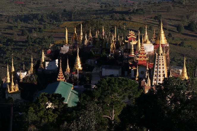 Myanmar: Ve stínu barmských pagod - De la película