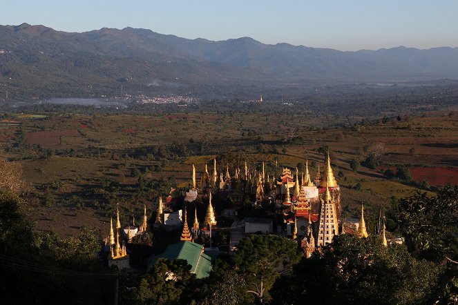 Myanmar: Ve stínu barmských pagod - Kuvat elokuvasta