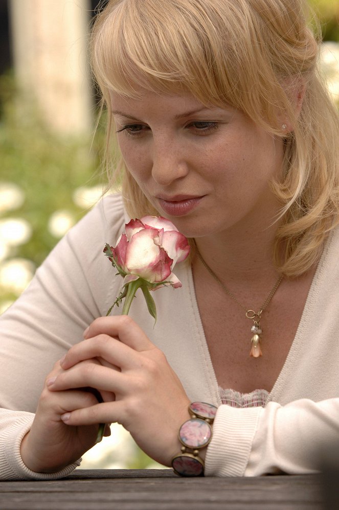 Rosamunde Pilcher - Wiedersehen in Rose Abbey - Z filmu