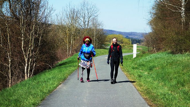 Lebenslinien - Die Marathon-Frau aus Bayreuth - Kuvat elokuvasta