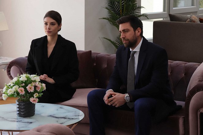 Ankara - Episode 27 - Photos - Deniz Baysal, Çağlar Ertuğrul