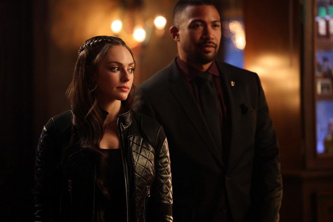 Legacies - Season 4 - Everything That Can Be Lost May Also Be Found - Photos - Danielle Rose Russell, Charles Michael Davis