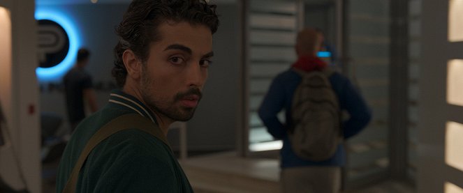 Tehran - Season 2 - 13,000 - De la película