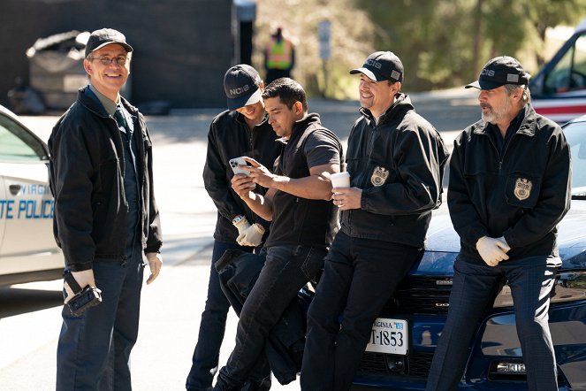 NCIS: Naval Criminal Investigative Service - Last Dance - Van de set - Brian Dietzen, Wilmer Valderrama, Sean Murray, Gary Cole