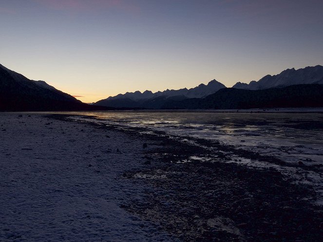 Eden: Untamed Planet - Alaska: Last American Frontier - Film
