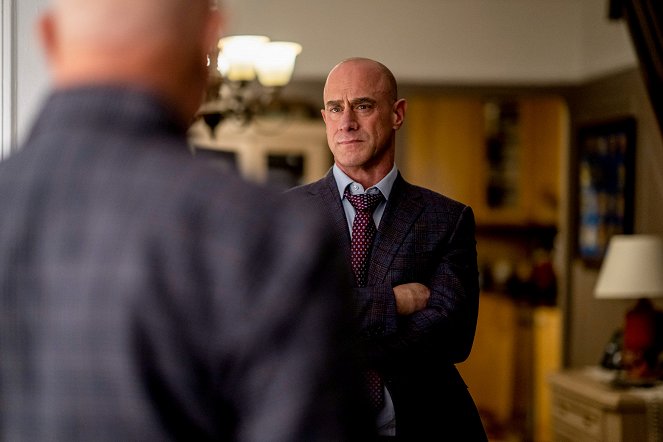 Law & Order: Organized Crime - Can't Knock the Hustle - Van film - Christopher Meloni