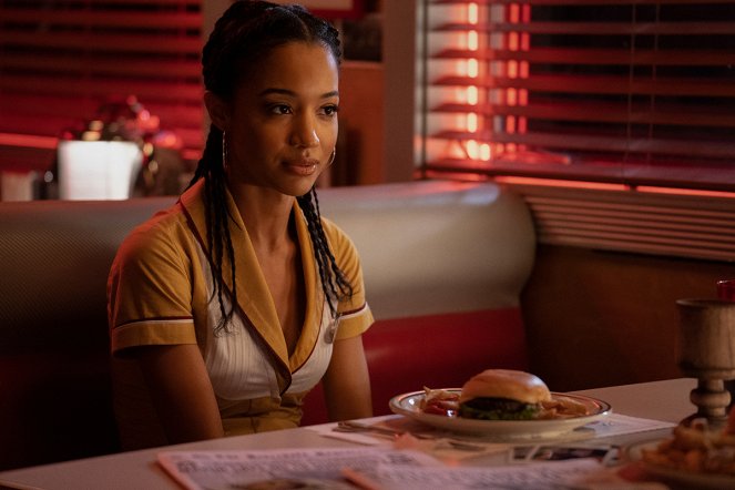 Riverdale - Chapter One Hundred and Six: Angels in America - Filmfotók - Erinn Westbrook