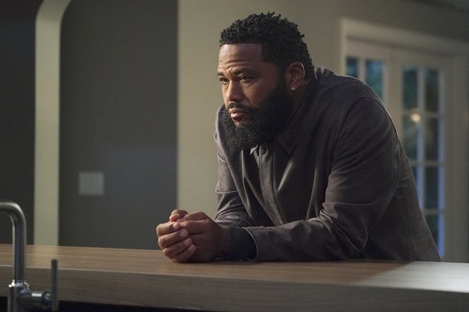 Black-ish - Homegoing - Photos - Anthony Anderson