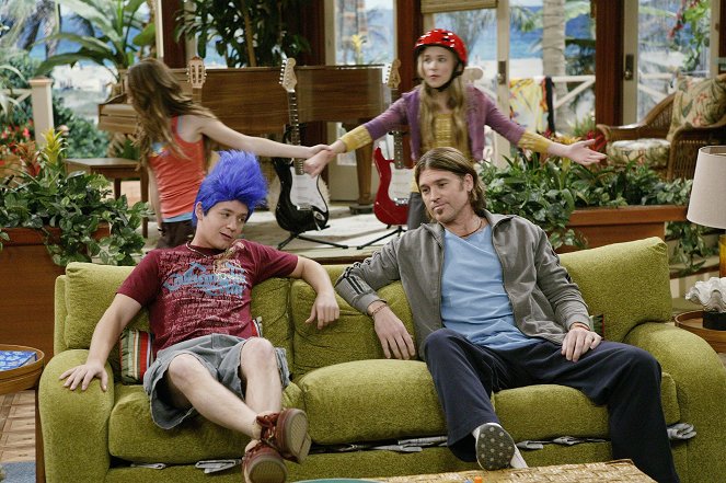 Hannah Montana - It's My Party and I'll Lie If I Want To - Filmfotók - Jason Earles, Billy Ray Cyrus, Emily Osment