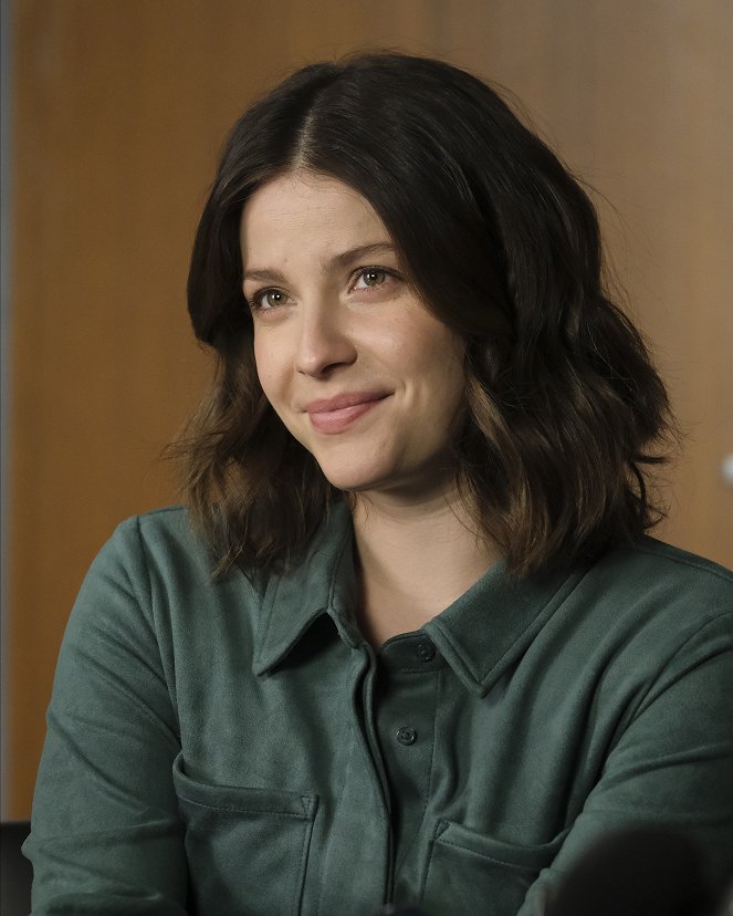 The Good Doctor - My Way - Photos - Paige Spara