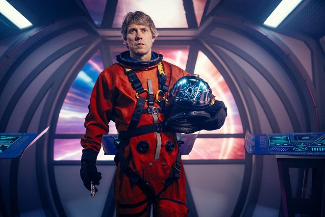 Doctor Who - The Power of the Doctor - Filmfotos - John Bishop