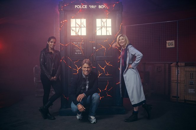 Doctor Who - Eve of the Daleks - Promoción - Mandip Gill, John Bishop, Jodie Whittaker