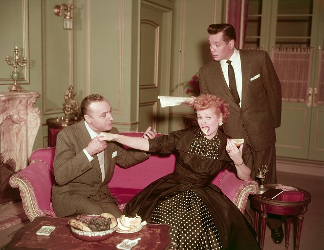 I Love Lucy - Season 5 - Lucy Meets Charles Boyer - Photos - Charles Boyer, Lucille Ball, Desi Arnaz
