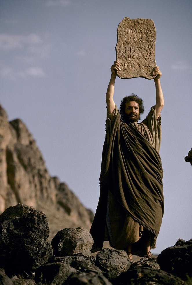 Biblia: Mojžiš - Z filmu