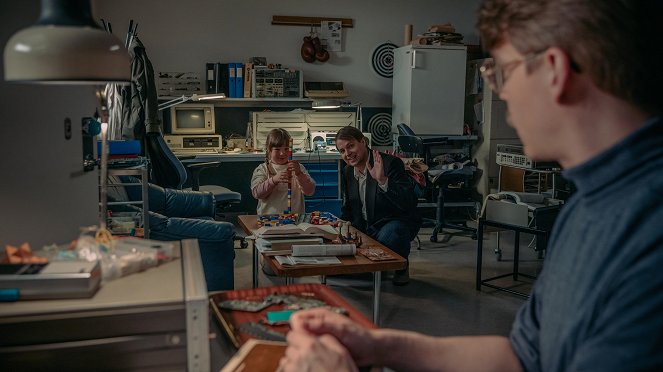 Made in Finland - H 300 - Filmfotos - Joonas Kääriäinen