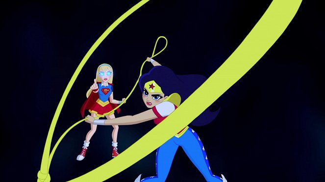 DC Super Hero Girls: Hero of the Year - Filmfotók