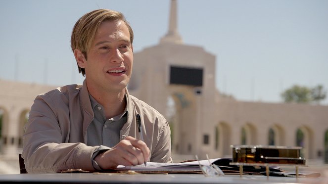 Life After Death with Tyler Henry - De filmes