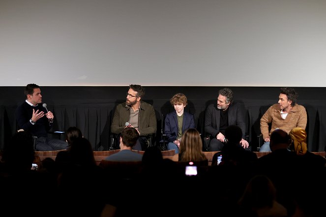 The Adam Project - Events - The Adam Project New York Special Screening at Metrograph on February 09, 2022, in New York City, New York - Ryan Reynolds, Walker Scobell, Mark Ruffalo, Shawn Levy