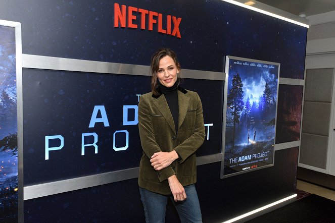 Projekt Adam - Z imprez - The Adam Project Los Angeles special screening at The London West Hollywood at Beverly Hills on February 15, 2022 in West Hollywood, California - Jennifer Garner