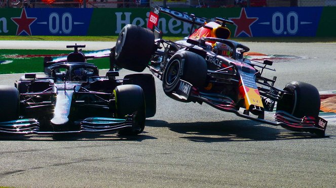 Formula 1: La emoción de un Grand Prix - Season 4 - Lucha de titanes - De la película