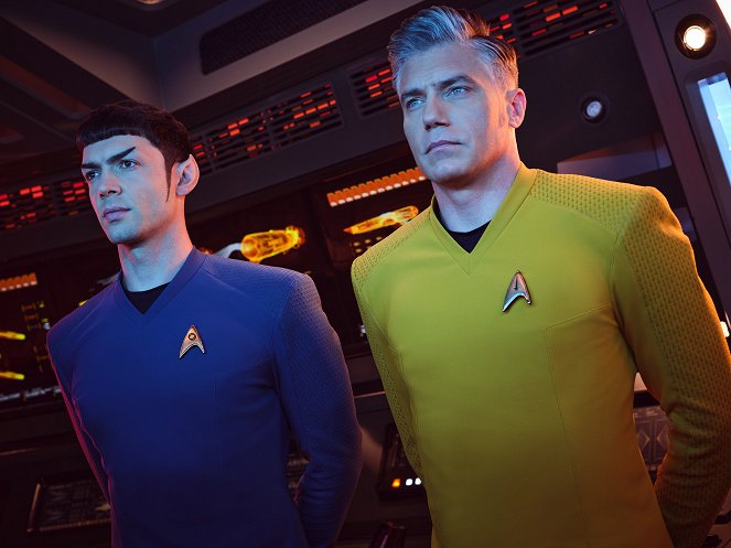Star Trek: Strange New Worlds - Season 1 - Werbefoto - Ethan Peck, Anson Mount