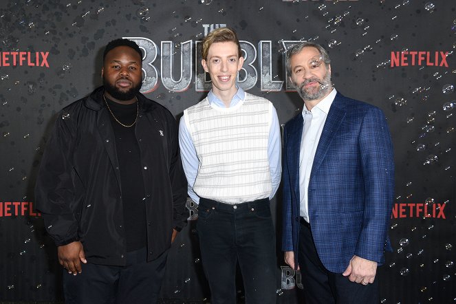 The Bubble - Events - "The Bubble" Photo Call at Four Seasons Hotel Los Angeles at Beverly Hills on March 05, 2022 in Los Angeles, California - Samson Kayo, Harry Trevaldwyn, Judd Apatow