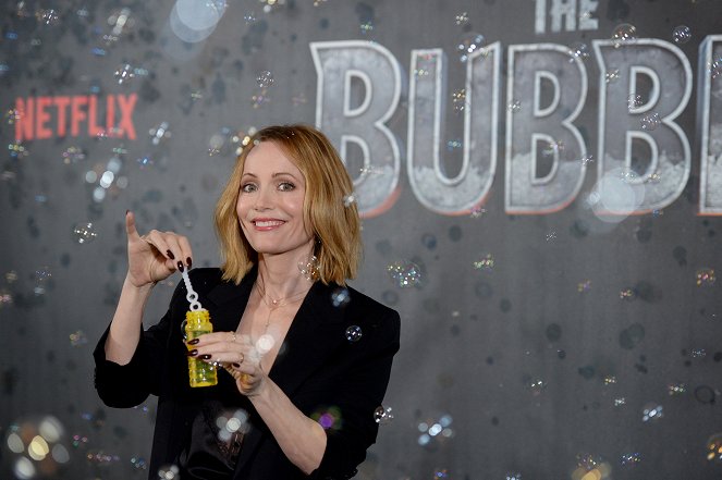 A buborék - Rendezvények - "The Bubble" Photo Call at Four Seasons Hotel Los Angeles at Beverly Hills on March 05, 2022 in Los Angeles, California - Leslie Mann