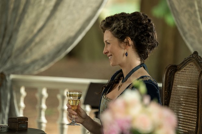 Outlander - Die Highland-Saga - Season 6 - Freiheit ist ein hohes Gut - Filmfotos - Caitríona Balfe